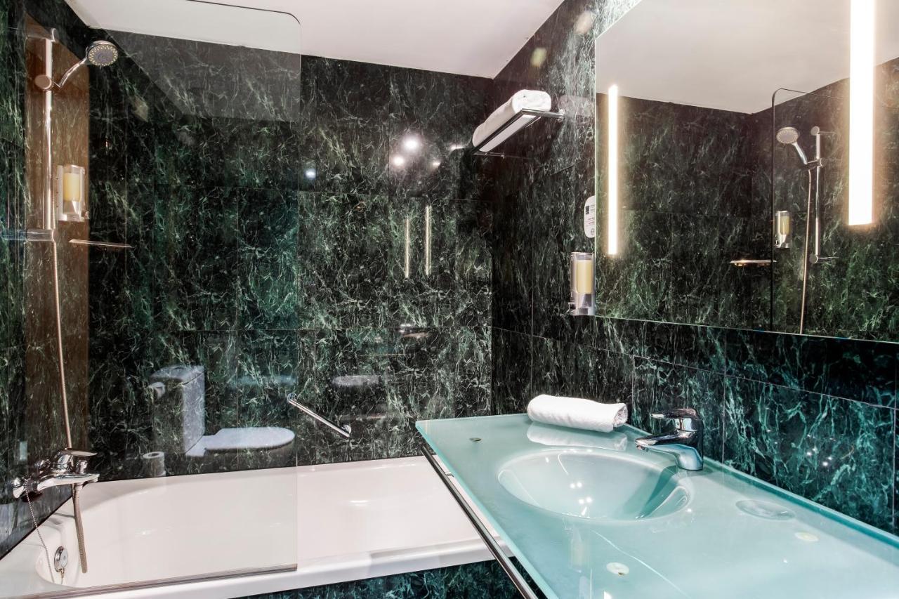 B&B Hotel Granada Estacion Luaran gambar