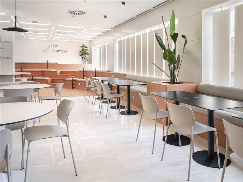 B&B Hotel Granada Estacion Luaran gambar